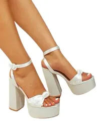 shein-perlowe-klasyczne-sandaly-na-platformie-z-kokarda-eur-36-1ka