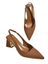 shein-brazowe-czolenka-z-ozdoba-na-klocku-i-wycieciem-375-1ja