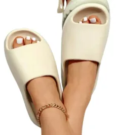 shein-damskie-bezowe-klapki-wsuwane-405-41-l4i