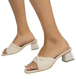 shein-damskie-bezowe-klapki-na-obcasie-klocek-375-l5k