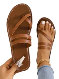 shein-klapki-na-plaskim-obcasie-brazowe-paski-36-l8f