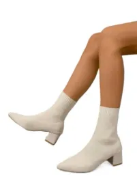 botki-eleganckie-bezowe-damskie-wysokie-405-log