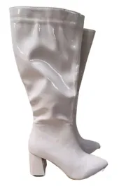 kozaki-damske-bezowe-lakierowane-obcas-36-vwo