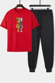 dres-damski-czerwony-t-shirt-z-nadrukiem-i-czarne-spodnie-dlugie-40-5ga
