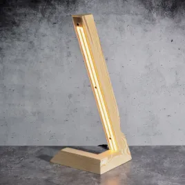 lampa-biurkowa-led-drewno