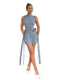 szara-mini-sukienka-elegancka-wesele-z-kokardami-i-cyrkoniami-s-1la