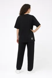 karl-lagerfeld-czarny-t-shirt-z-nadrukiem-kota-bawelna-s-i1e