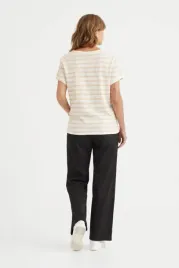 levi-s-t-shirt-damski-paski-bezowe-bawelna-na-lato-s-i3a