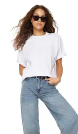 trendyol-bialy-t-shirt-damski-z-krotkim-rekawem-i-okraglym-dekoltem-36-5aa