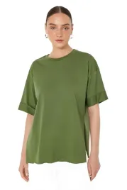 trendyol-zielony-t-shirt-damski-z-rekawem-z-podwijanym-mankietem-s-5ea