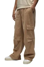 boohooman-luzne-spodnie-meskie-bezowe-z-kieszeniami-cargo-32-z3a