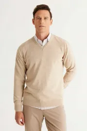 sweter-meski-bezowy-w-klasycznym-stylu-z-dekoltem-v-2xl-5ga
