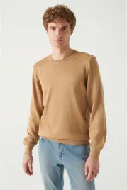 meski-bezowy-sweter-z-okraglym-dekoltem-70percent-akryl-30percent-welna-m-5ga