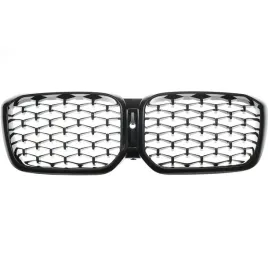 atrapa-przednia-nerki-z-otworem-na-kamere-bmw-x4-g02-lci-2020