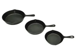 zestaw-zeliwnych-patelni-3-sztuki-rossner-2026-i-30cm