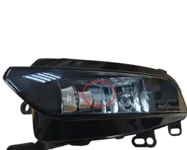 halogen-reflektor-przeciwmgielny-lewy-audi-a3-8v-2012-2016-maly-defekt
