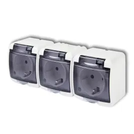 karlik-junior-ghe-3sdp-gniazdo-potrojne-z-uziemieniem-schuko-3x-2p-z-dymna
