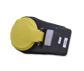emos-p00271-gniazdo-hermetyczne-ip44-czarno-zolte-zlodziejka