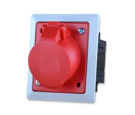 gniazdo-podt-skosne-16a-5p-kolnierz-ip44415-6pkr