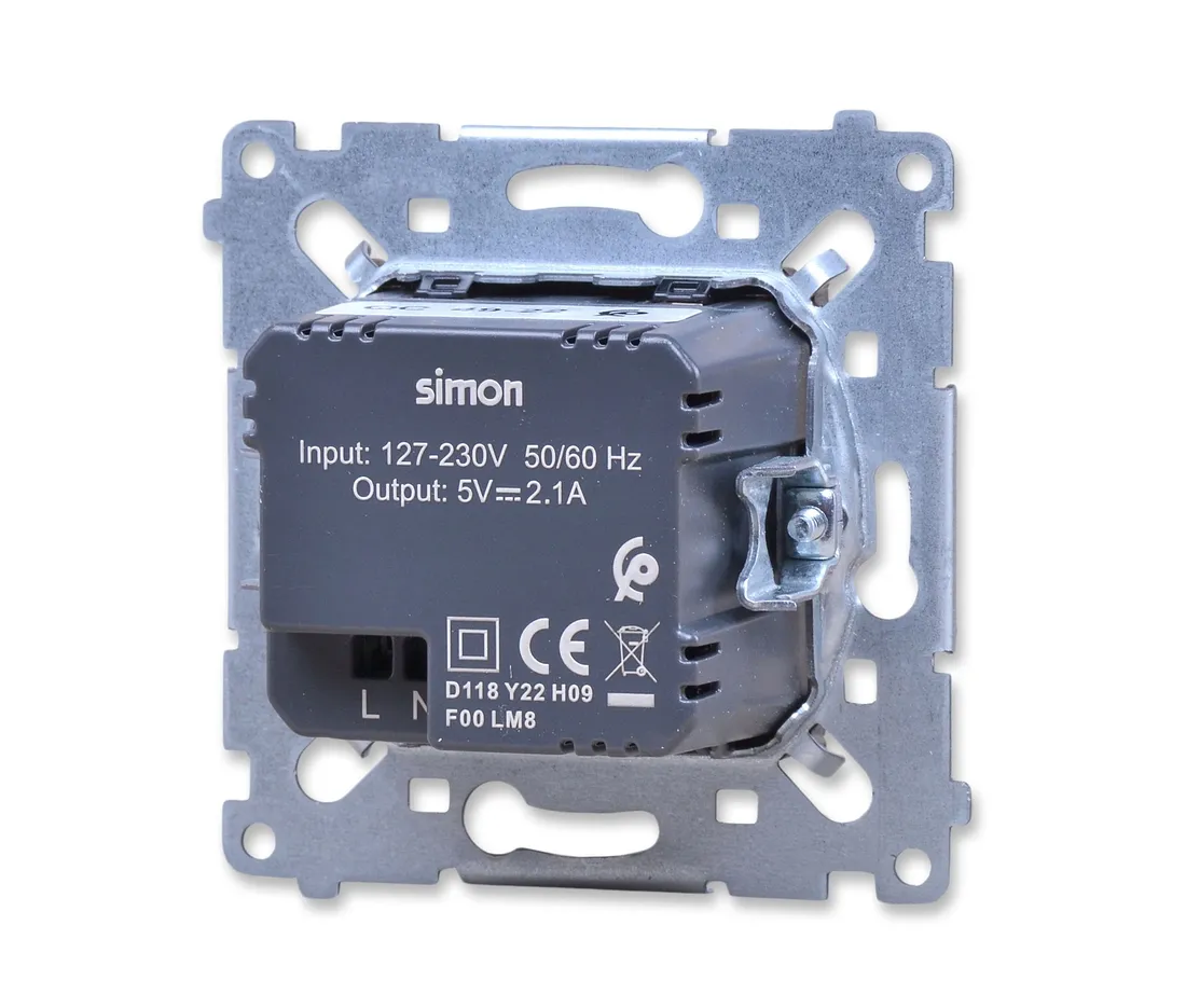 kontakt-simon-54-dc2usb-01-48-ladowarka-2xusb-2-1a