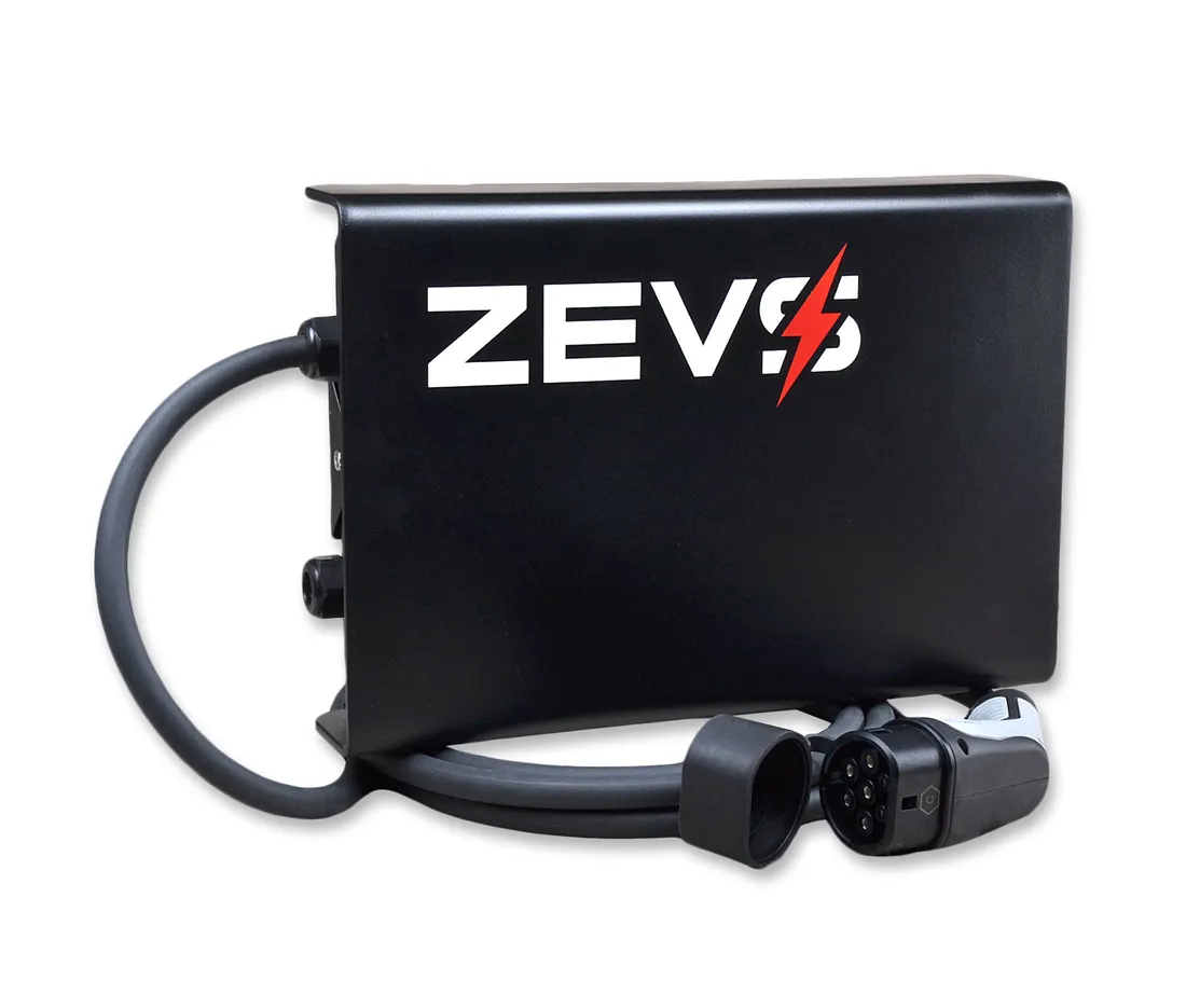 emiter-wallbox-zevs-mini-22kw-basic-ladowarka-do-kazdego-auta