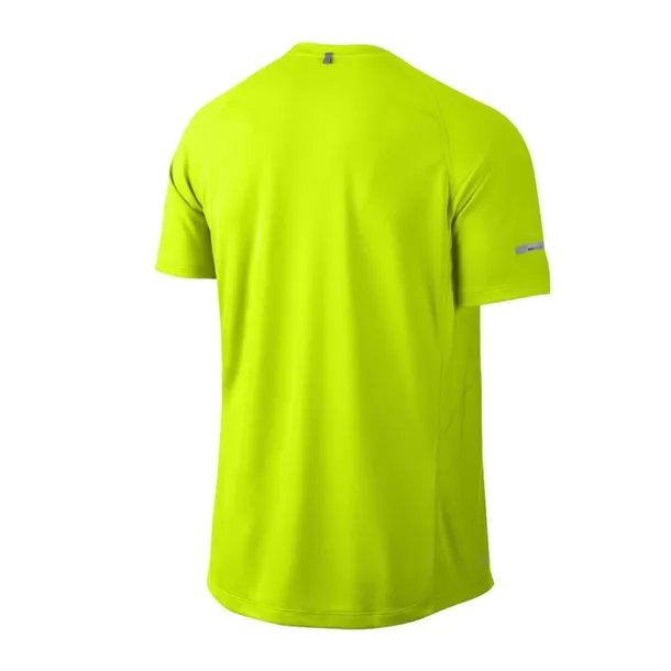 519698702-marka-nike