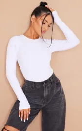biale-body-z-dlugim-rekawem-prettylittlething-s