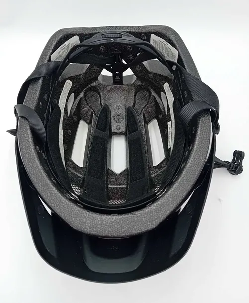 kask-rowerowy-abus-macator-r-m-52-58cm-kolor-czarny