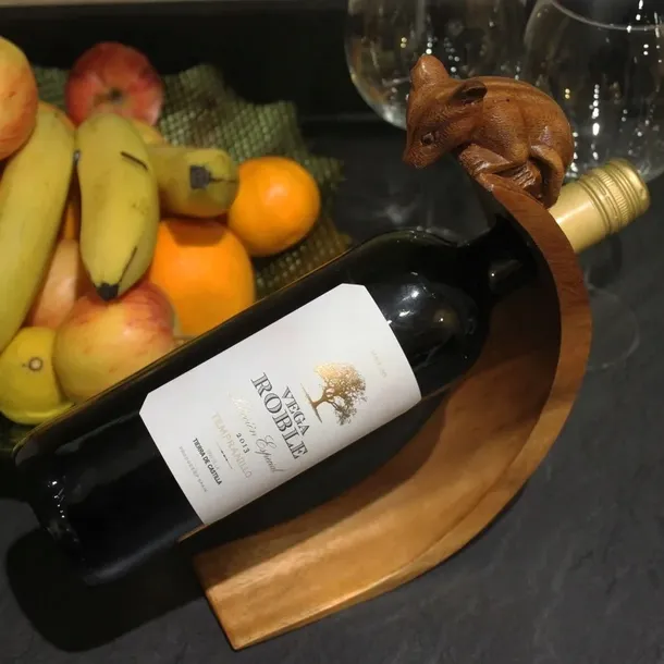uchwyt-na-wino-delfin-marka-awgifts-stan-nowy