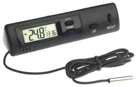 elektroniczny-termometr-samochodowy-lcd-in-out-zegarek-data