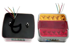 tylna-lampa-12v-led-do-przyczepy-samochodowej
