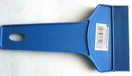 skrobaczka-do-szyb-z-gumka