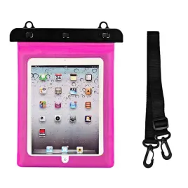wodoodporne-etui-do-tabletu-pvc-rozowe