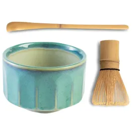 zestaw-do-herbaty-matcha-blue-gree-japonska-czarka-miotelka-chasen-lyzeczka