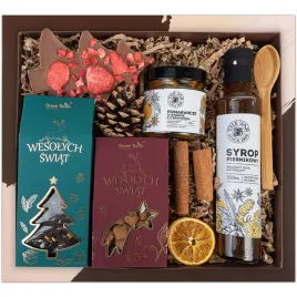 zestaw-prezentowy-swiateczny-kosz-paczka-herbata-slodycze-syrop-w-pudelku