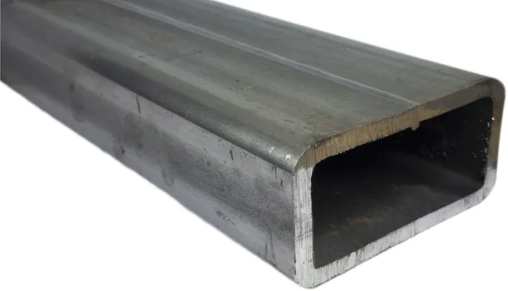 Profil stalowy zamknięty 200x40x3 dł.3000mm