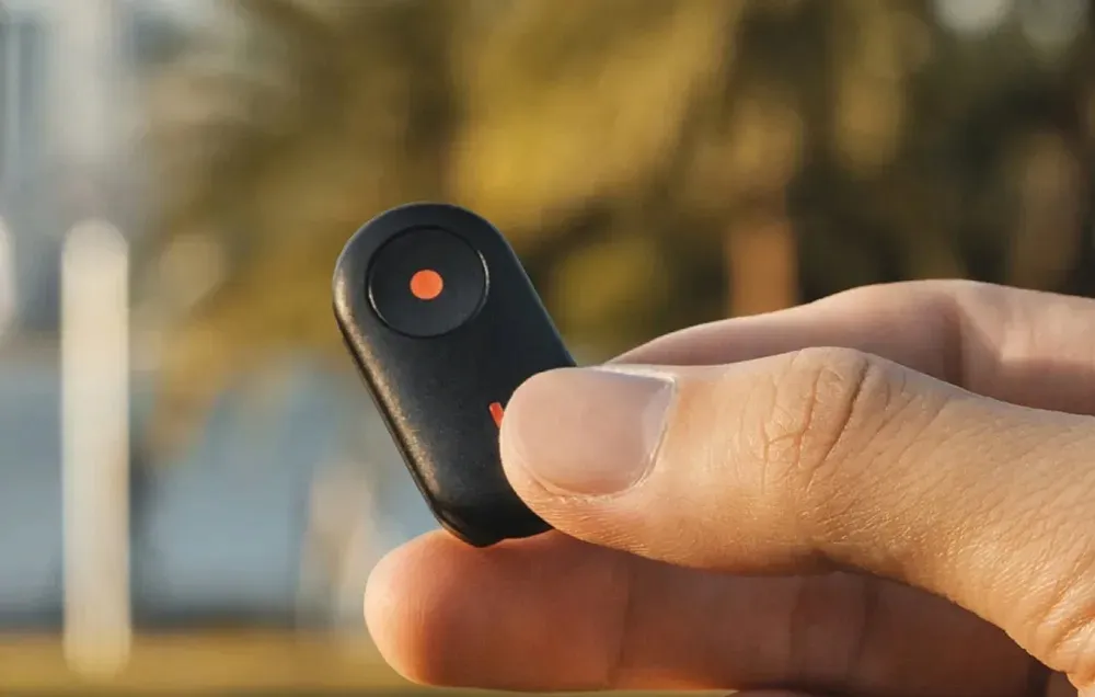 insta360-mini-remote-or-oryginalny-mini-pilot-bluetooth-do-kamer-insta360