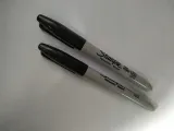 marker-fine-czarny-0-9mm-2-szt-stan-nowy