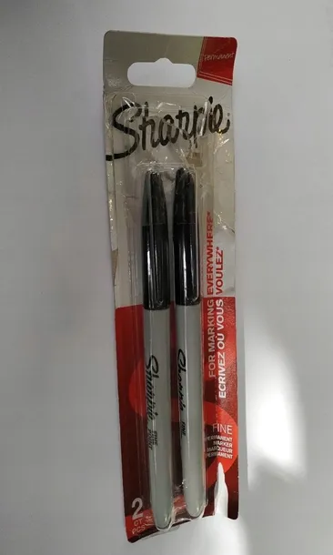 marker-fine-czarny-0-9mm-2-szt-marka-sharpie