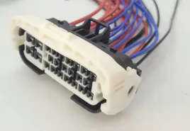 wtyczka-lampy-lexus-led-24pin-gs-toyota