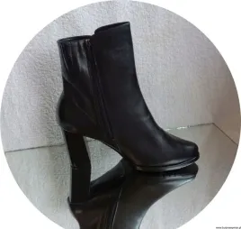 bnw-skorzane-botki-czarne-na-zamek-slupek-9-cm-39-czarny