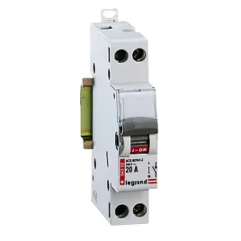 legrand-wylacznik-nadpradowy-s-301-1p-d-50a-6000a-tx3-403726