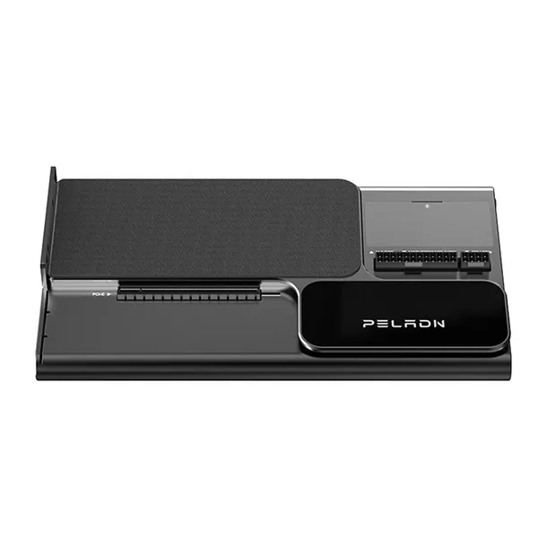 stacja-dokujaca-peladn-s-3-thunderbolt-5-producent-inna