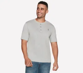 koszulka-meska-skechers-goknit-pique-short-sleeve-henley-szara-mto79-ltgy