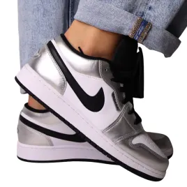 buty-sportowe-mlodziezowe-nike-air-jordan-srebrne-wygodne-ir2310-100-r-38