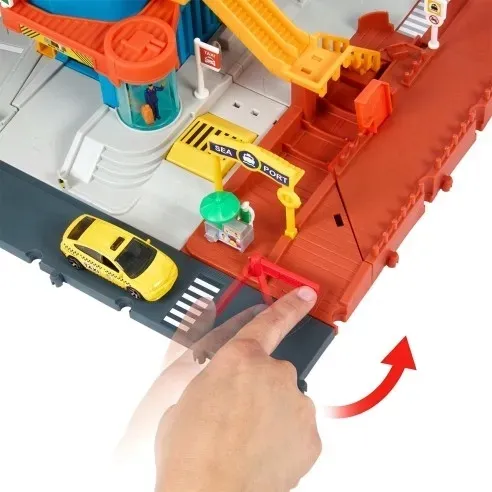 matchbox-centrum-transportowe-material-karton-metal-plastik