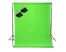 zestaw-do-tla-215x170cm-tlo-16x5m-zielone-green-screen-ciemne-2-klipsy