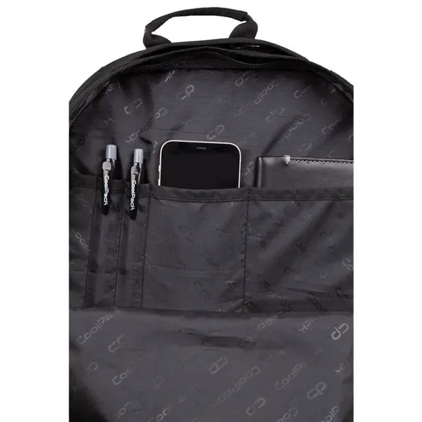 plecak-mlodziezowy-coolpack-scout-snow-black-kolor-czarny-odcienie-szarosci-i-srebra