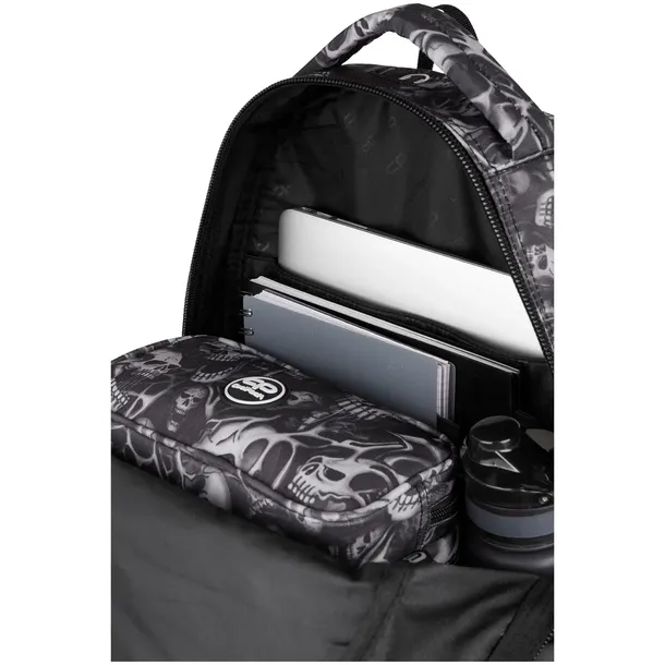 plecak-2-komorowy-coolpack-break-skulls-kolor-czarny-odcienie-szarosci-i-srebra