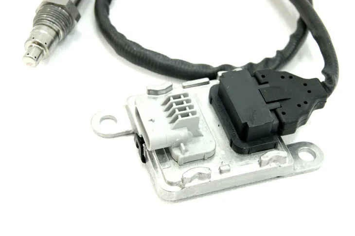 sonda-lambda-czujnik-nox-trafic-1-6dci-227905433r-producent-czesci-renault-oe